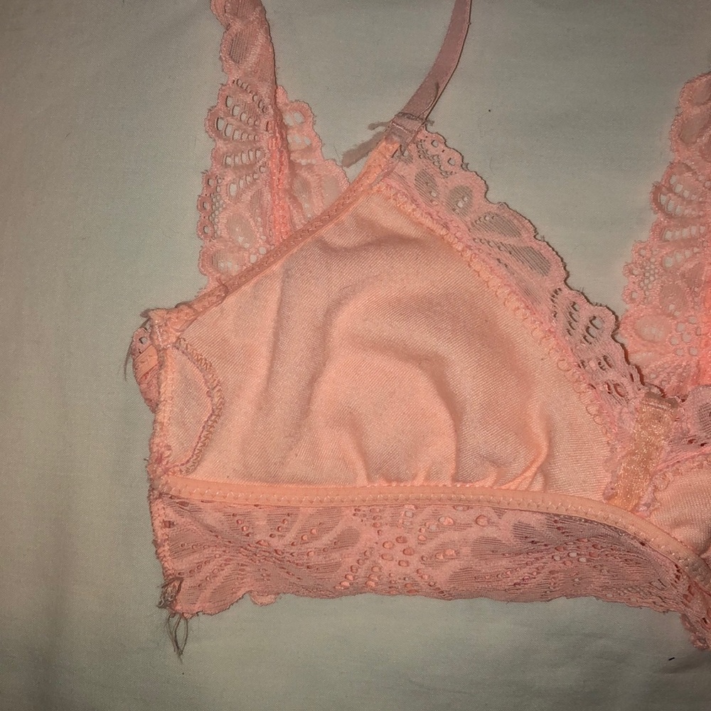 Pink Bralet! - Picture 3 of 3